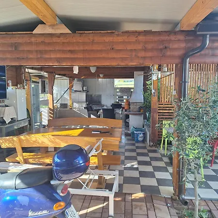 Gabrijel Apartment *